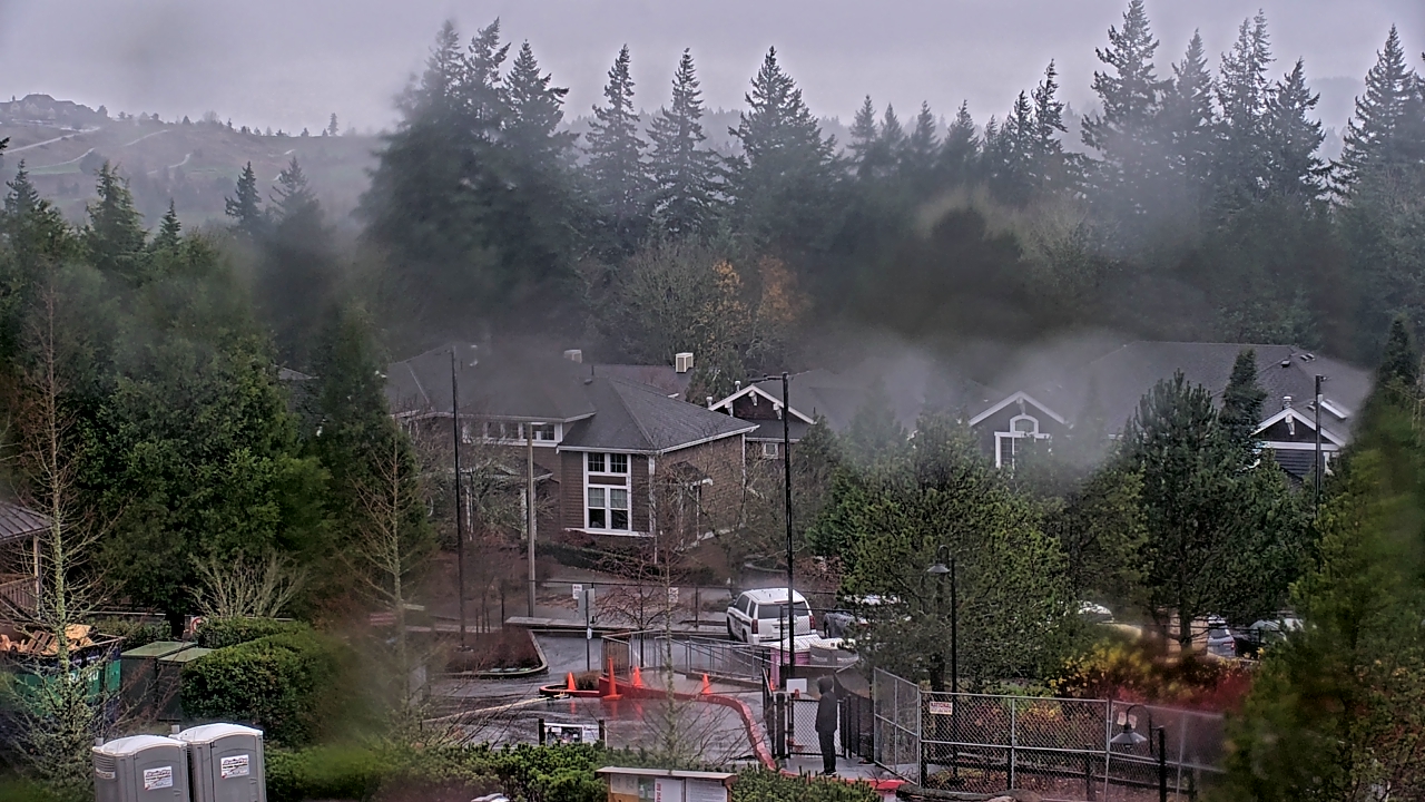 Thumbnail for current weather camera view from Open Window School 1200 ft elev Cougar Mtn in Bellevue, Washington