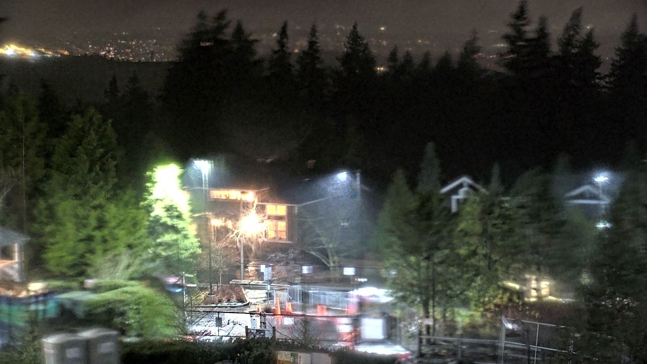 Thumbnail for current weather camera view from Open Window School 1200 ft elev Cougar Mtn in Bellevue, Washington