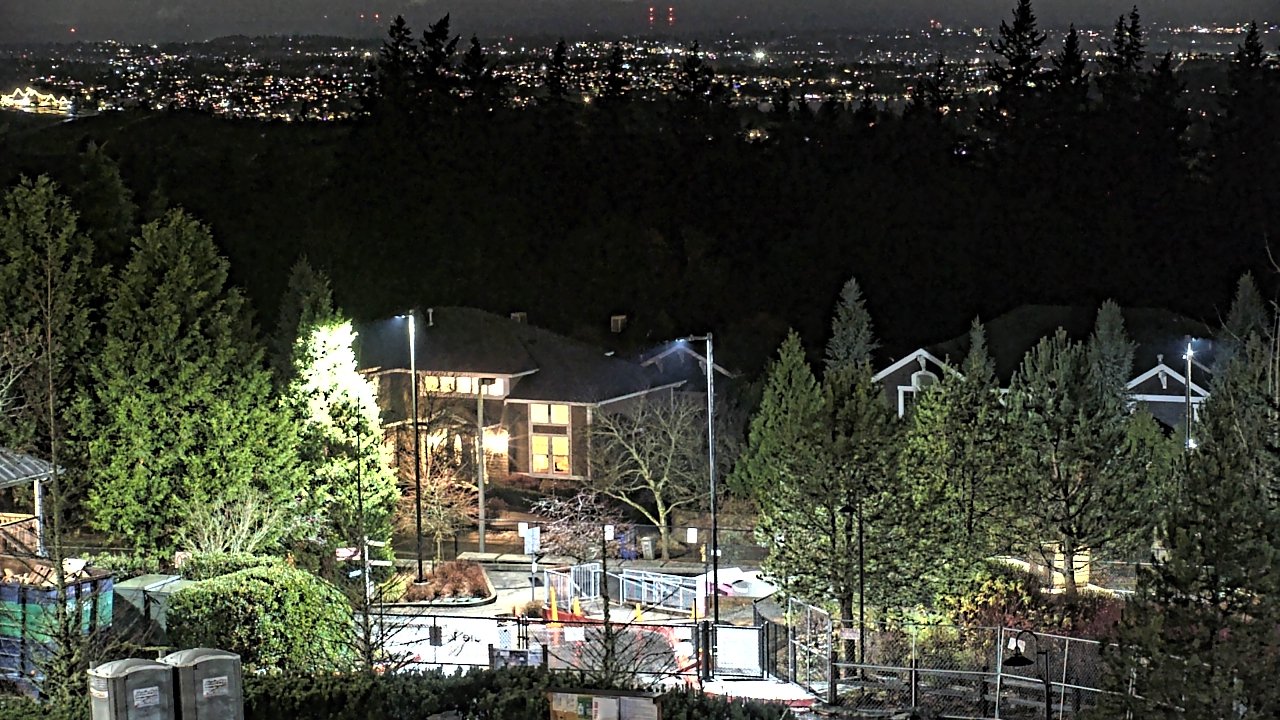 Thumbnail for current weather camera view from Open Window School 1200 ft elev Cougar Mtn in Bellevue, Washington