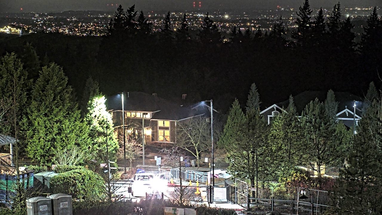 Thumbnail for current weather camera view from Open Window School 1200 ft elev Cougar Mtn in Bellevue, Washington