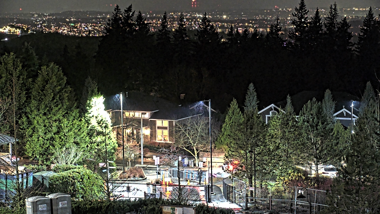 Thumbnail for current weather camera view from Open Window School 1200 ft elev Cougar Mtn in Bellevue, Washington