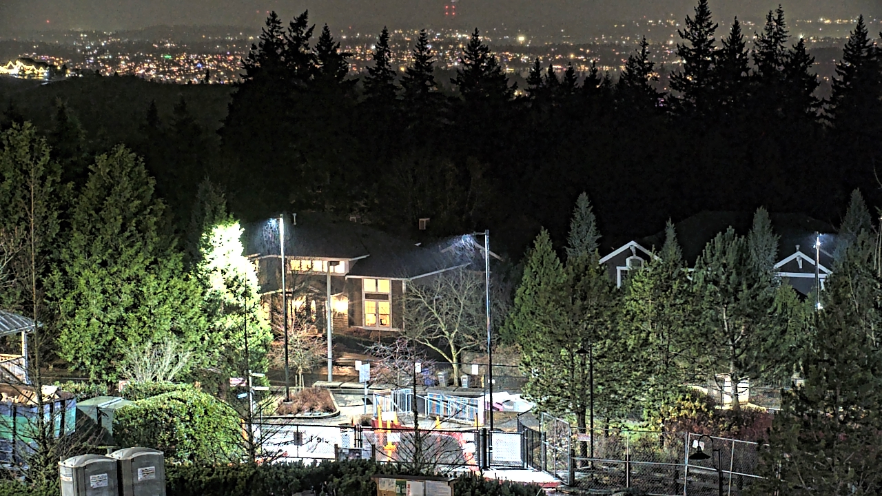 Thumbnail for current weather camera view from Open Window School 1200 ft elev Cougar Mtn in Bellevue, Washington