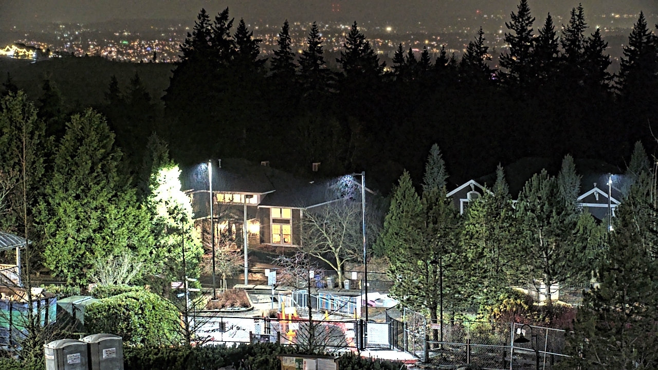 Thumbnail for current weather camera view from Open Window School 1200 ft elev Cougar Mtn in Bellevue, Washington