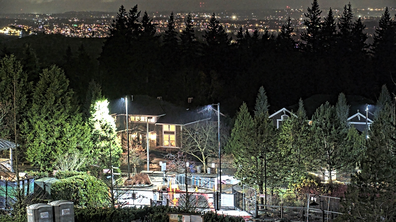 Thumbnail for current weather camera view from Open Window School 1200 ft elev Cougar Mtn in Bellevue, Washington