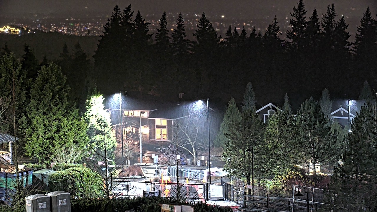 Thumbnail for current weather camera view from Open Window School 1200 ft elev Cougar Mtn in Bellevue, Washington