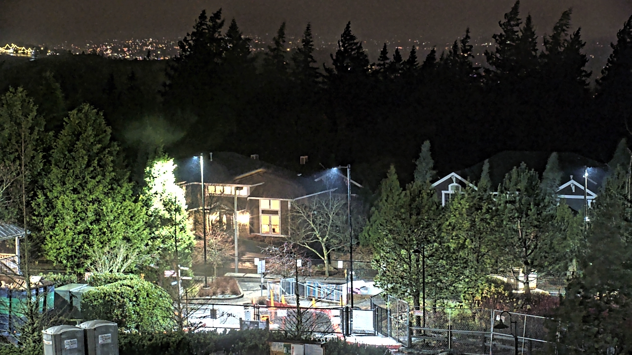 Thumbnail for current weather camera view from Open Window School 1200 ft elev Cougar Mtn in Bellevue, Washington