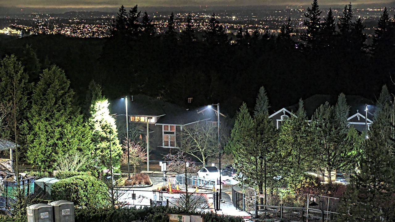 Thumbnail for current weather camera view from Open Window School 1200 ft elev Cougar Mtn in Bellevue, Washington