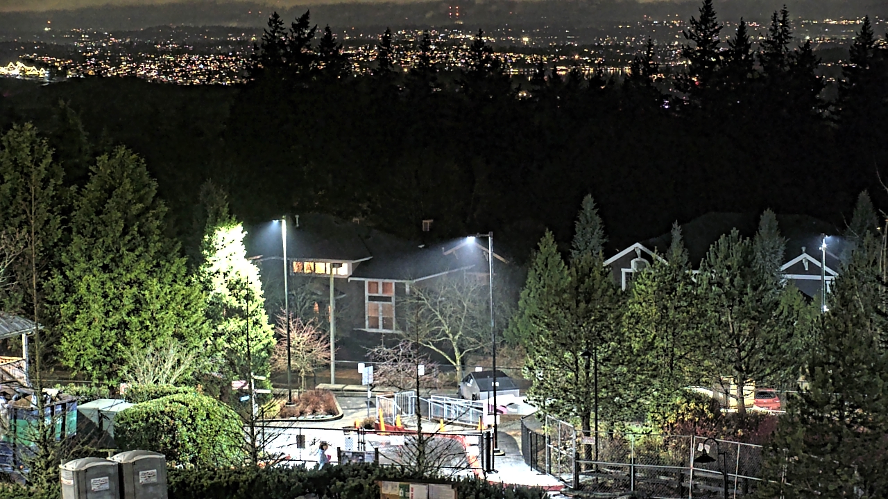 Thumbnail for current weather camera view from Open Window School 1200 ft elev Cougar Mtn in Bellevue, Washington