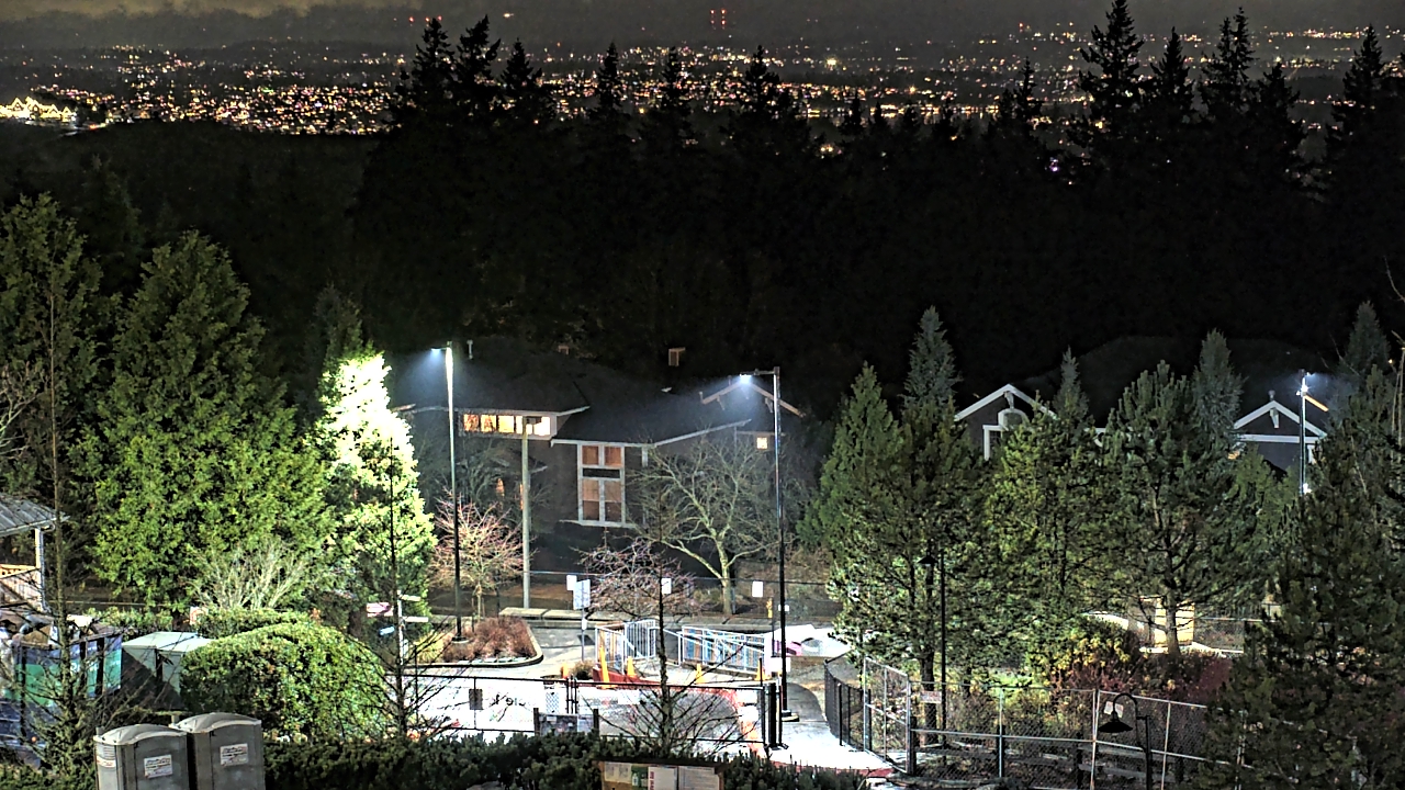 Thumbnail for current weather camera view from Open Window School 1200 ft elev Cougar Mtn in Bellevue, Washington