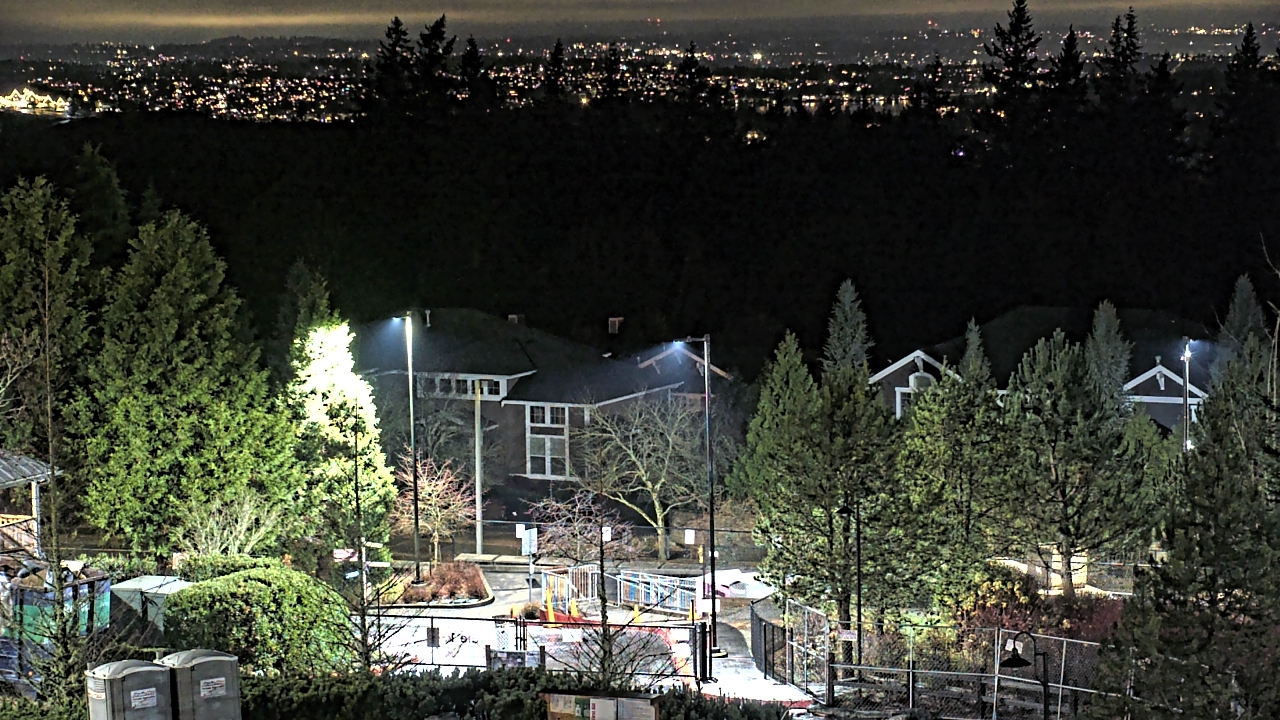 Thumbnail for current weather camera view from Open Window School 1200 ft elev Cougar Mtn in Bellevue, Washington