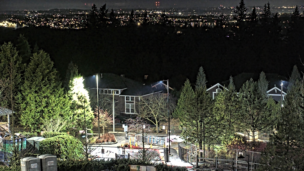 Thumbnail for current weather camera view from Open Window School 1200 ft elev Cougar Mtn in Bellevue, Washington