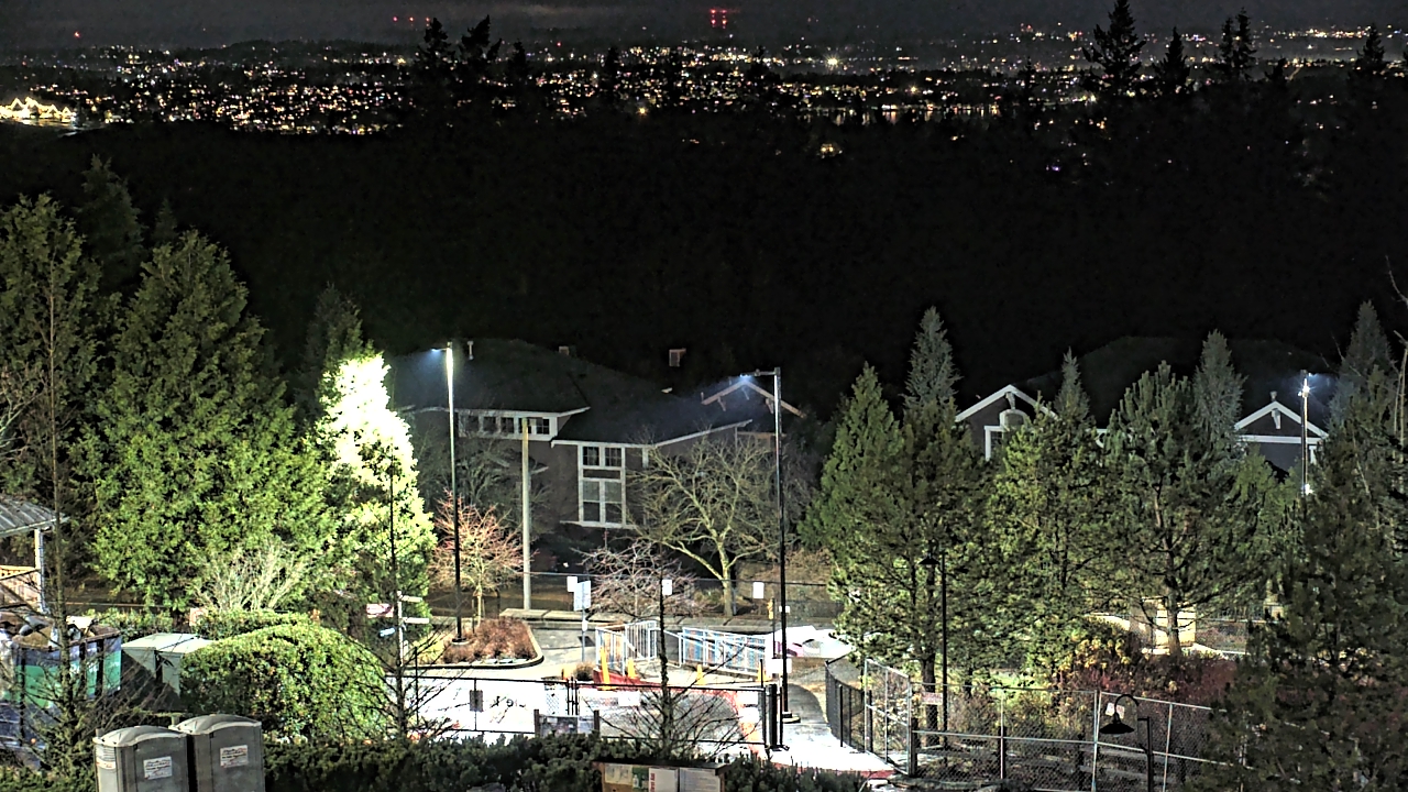 Thumbnail for current weather camera view from Open Window School 1200 ft elev Cougar Mtn in Bellevue, Washington