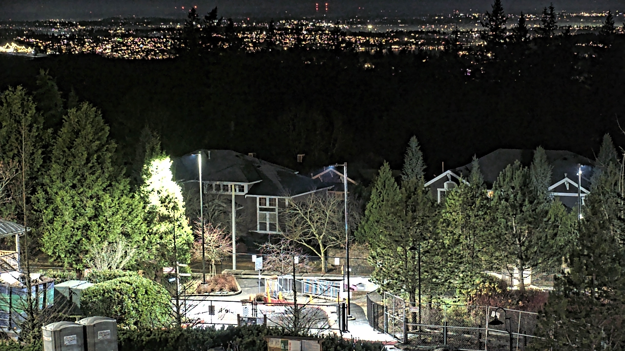 Thumbnail for current weather camera view from Open Window School 1200 ft elev Cougar Mtn in Bellevue, Washington