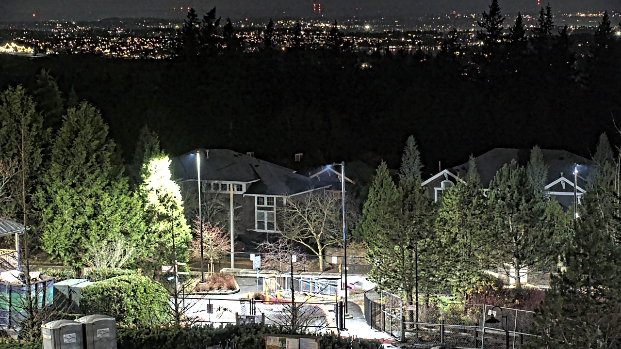 Thumbnail for current weather camera view from Open Window School 1200 ft elev Cougar Mtn in Bellevue, Washington