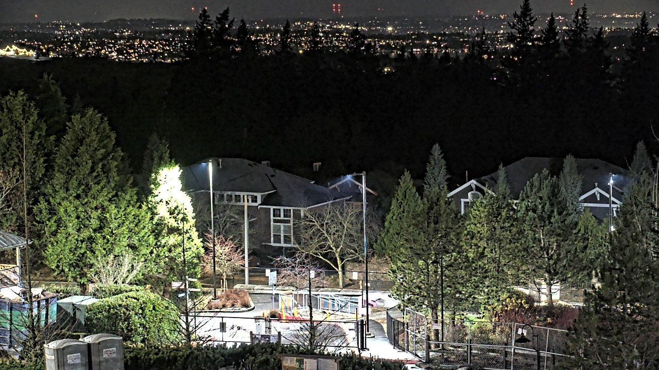 Thumbnail for current weather camera view from Open Window School 1200 ft elev Cougar Mtn in Bellevue, Washington