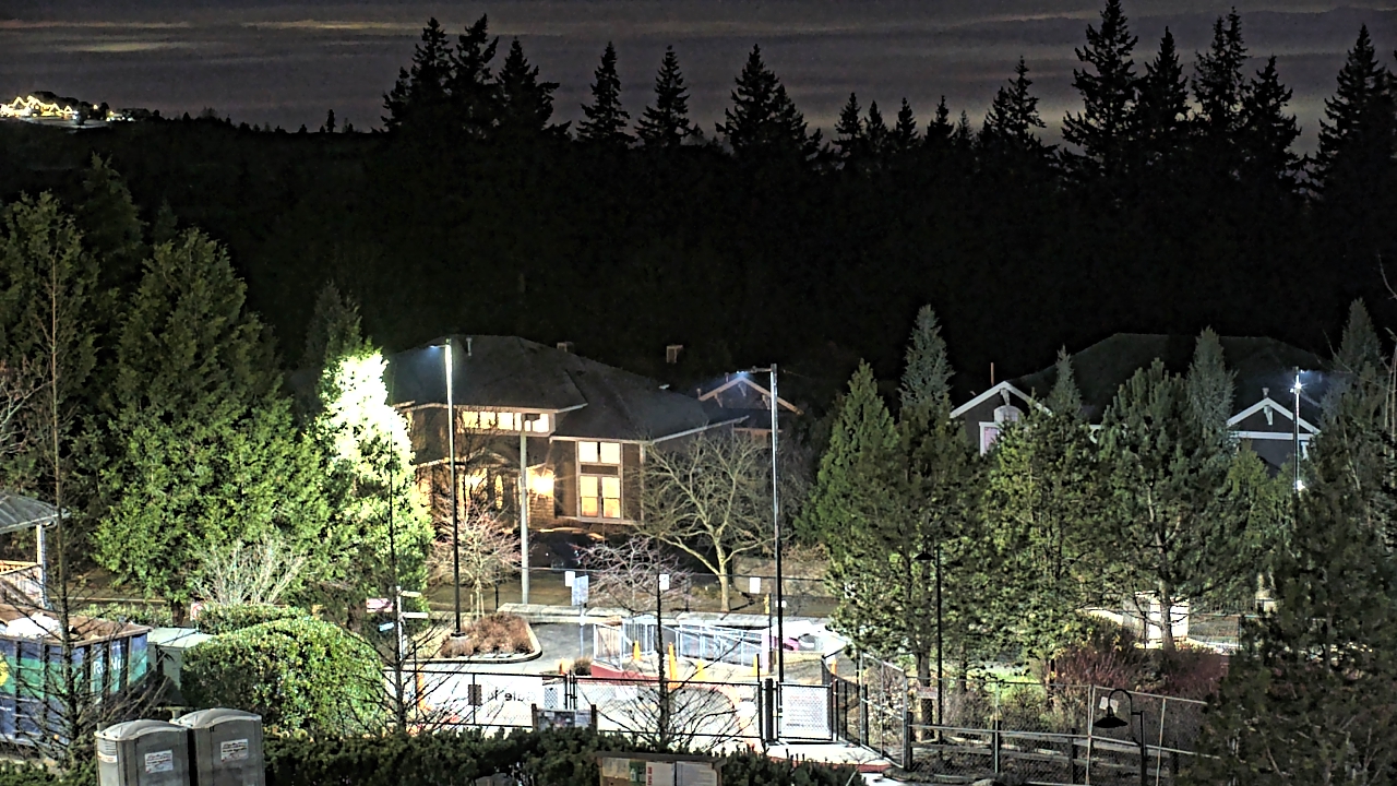 Thumbnail for current weather camera view from Open Window School 1200 ft elev Cougar Mtn in Bellevue, Washington