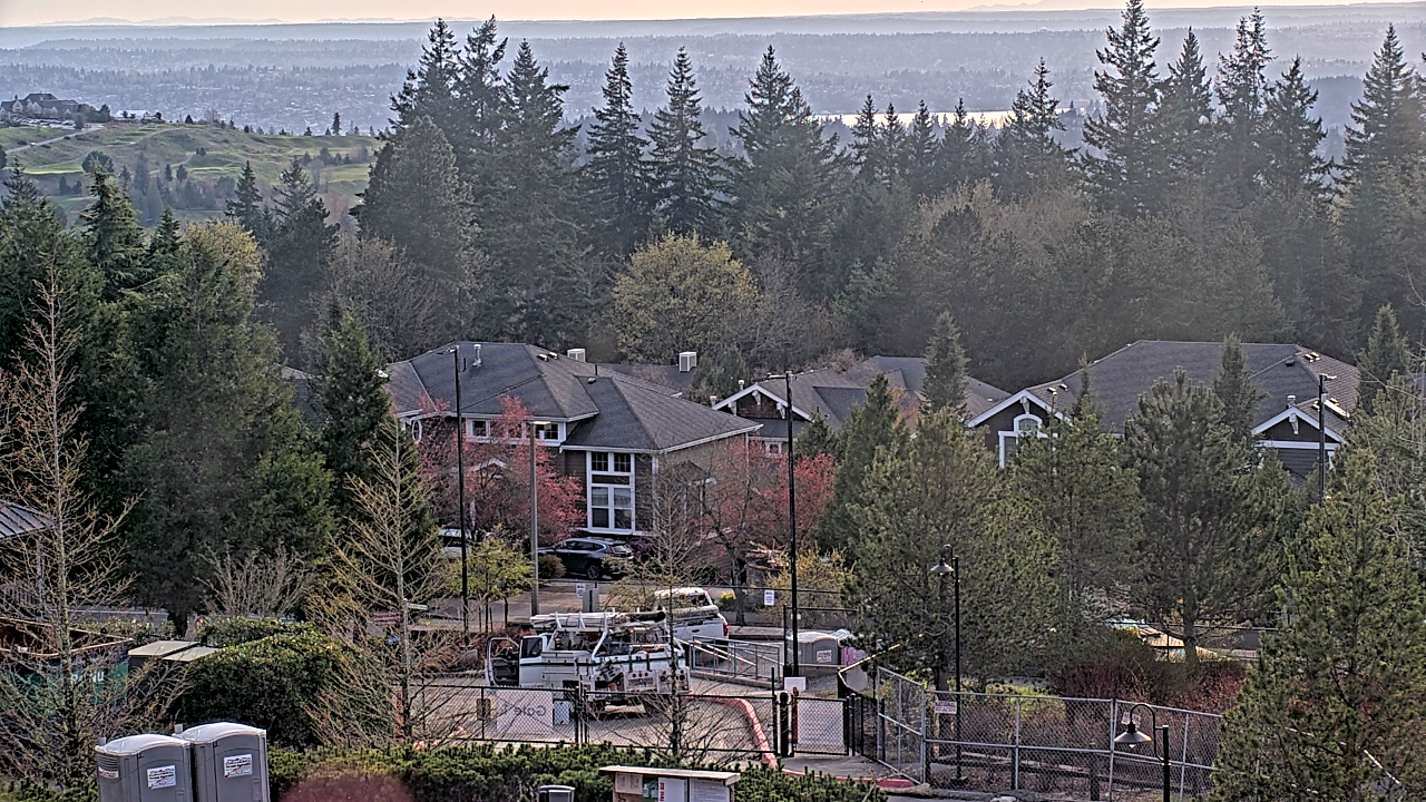 Thumbnail for current weather camera view from Open Window School 1200 ft elev Cougar Mtn in Bellevue, Washington