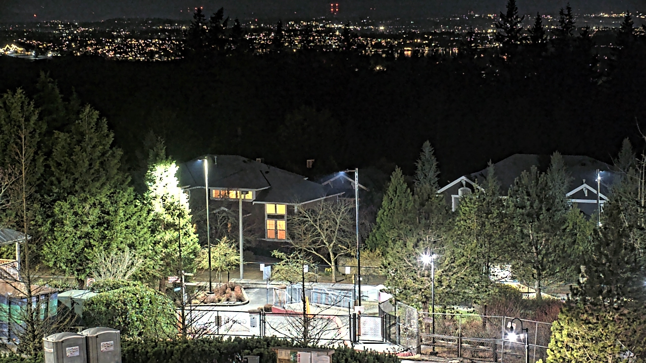 Thumbnail for current weather camera view from Open Window School 1200 ft elev Cougar Mtn in Bellevue, Washington