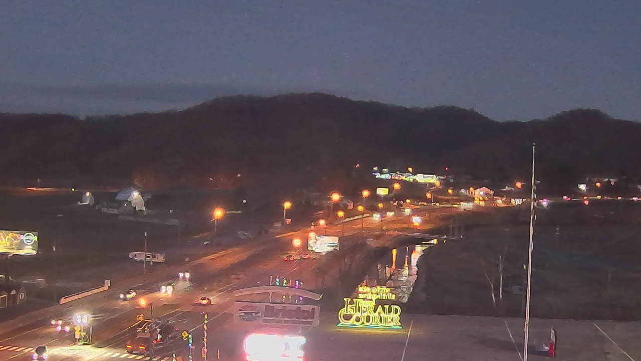 Thumbnail for current weather camera view from Bristol Motor Speedway in Bristol, Tennessee