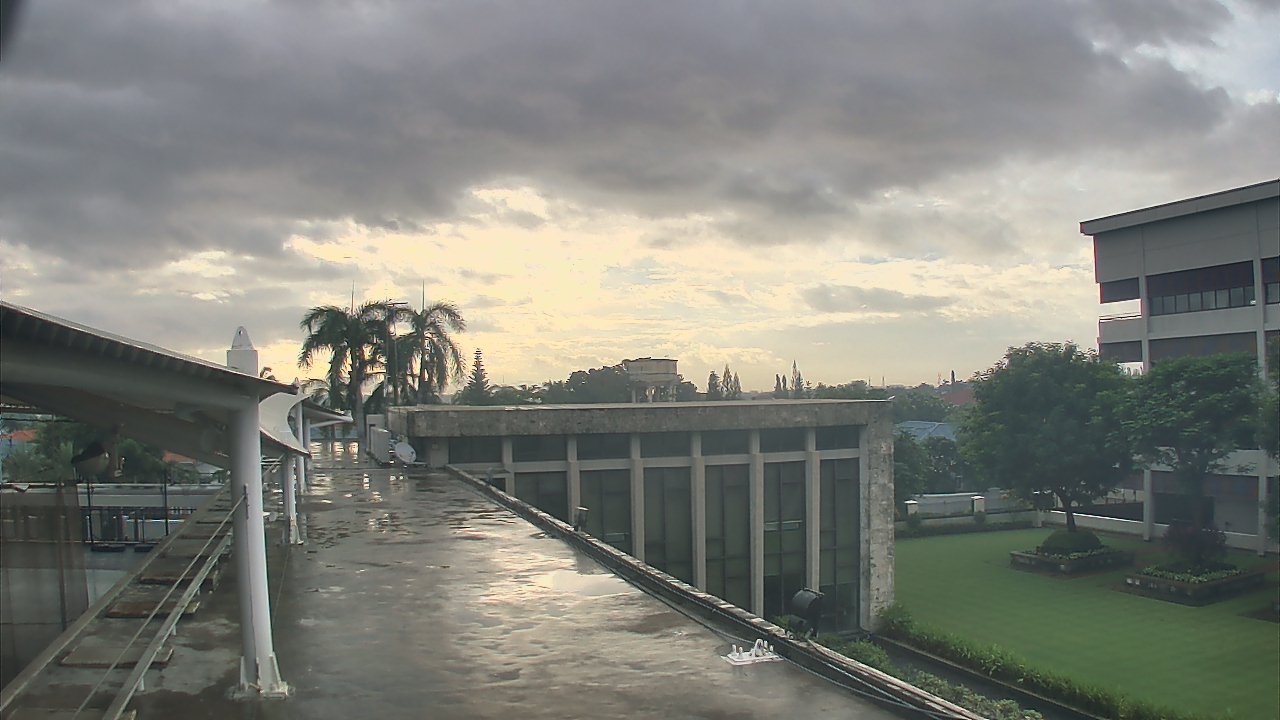 Thumbnail for current weather camera view from Brent International School Manila in Santa Rosa, Laguna