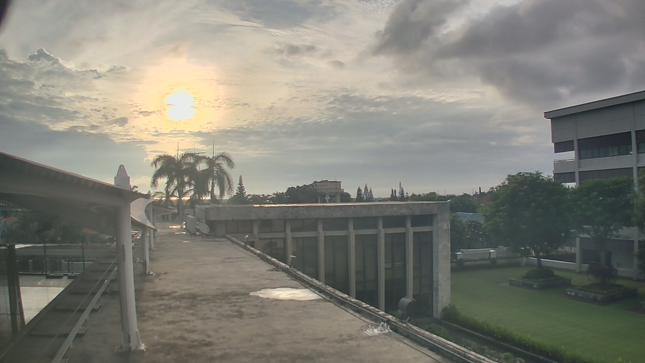 Thumbnail for current weather camera view from Brent International School Manila in Santa Rosa, Laguna