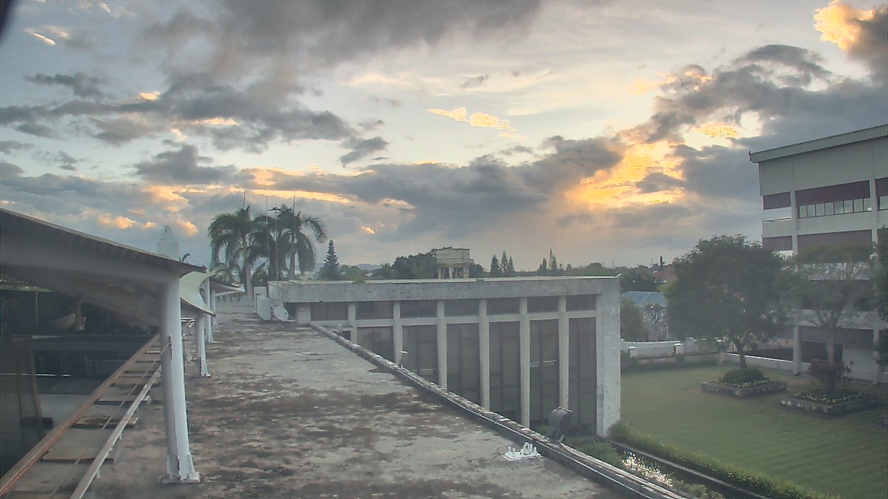 Thumbnail for current weather camera view from Brent International School Manila in Santa Rosa, Laguna
