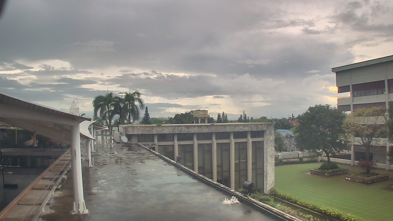 Thumbnail for current weather camera view from Brent International School Manila in Santa Rosa, Laguna