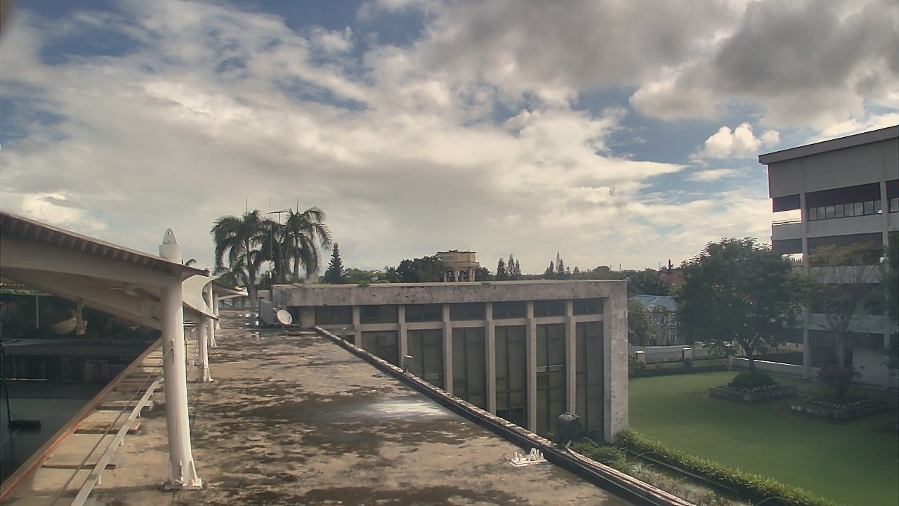 Thumbnail for current weather camera view from Brent International School Manila in Santa Rosa, Laguna