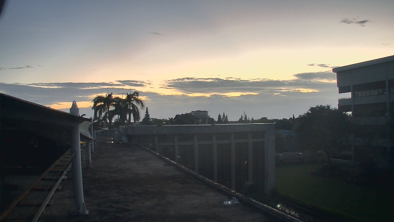 Thumbnail for current weather camera view from Brent International School Manila in Santa Rosa, Laguna