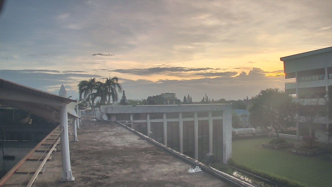 Thumbnail for current weather camera view from Brent International School Manila in Santa Rosa, Laguna
