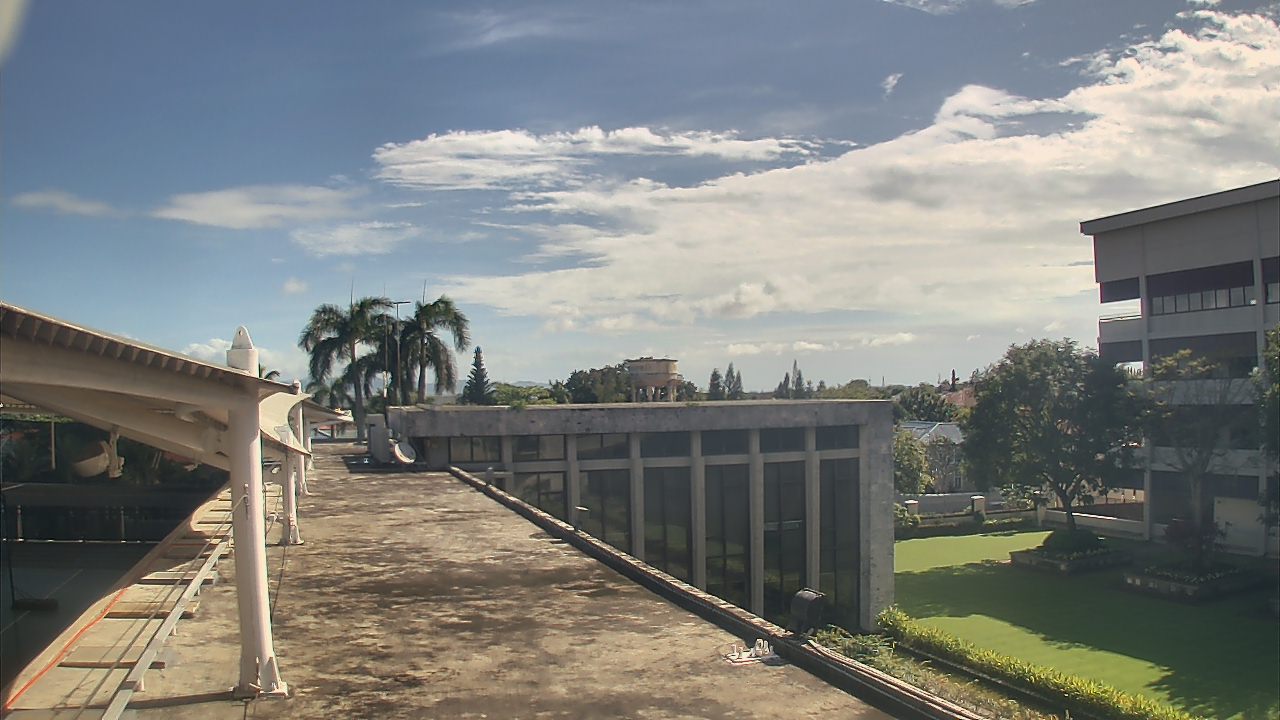 Thumbnail for current weather camera view from Brent International School Manila in Santa Rosa, Laguna