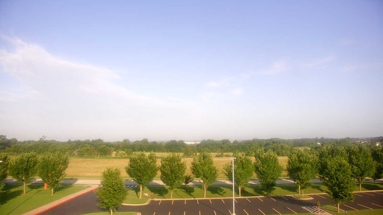 Thumbnail for current weather camera view from Fulbright JHS in Bentonville, Arkansas