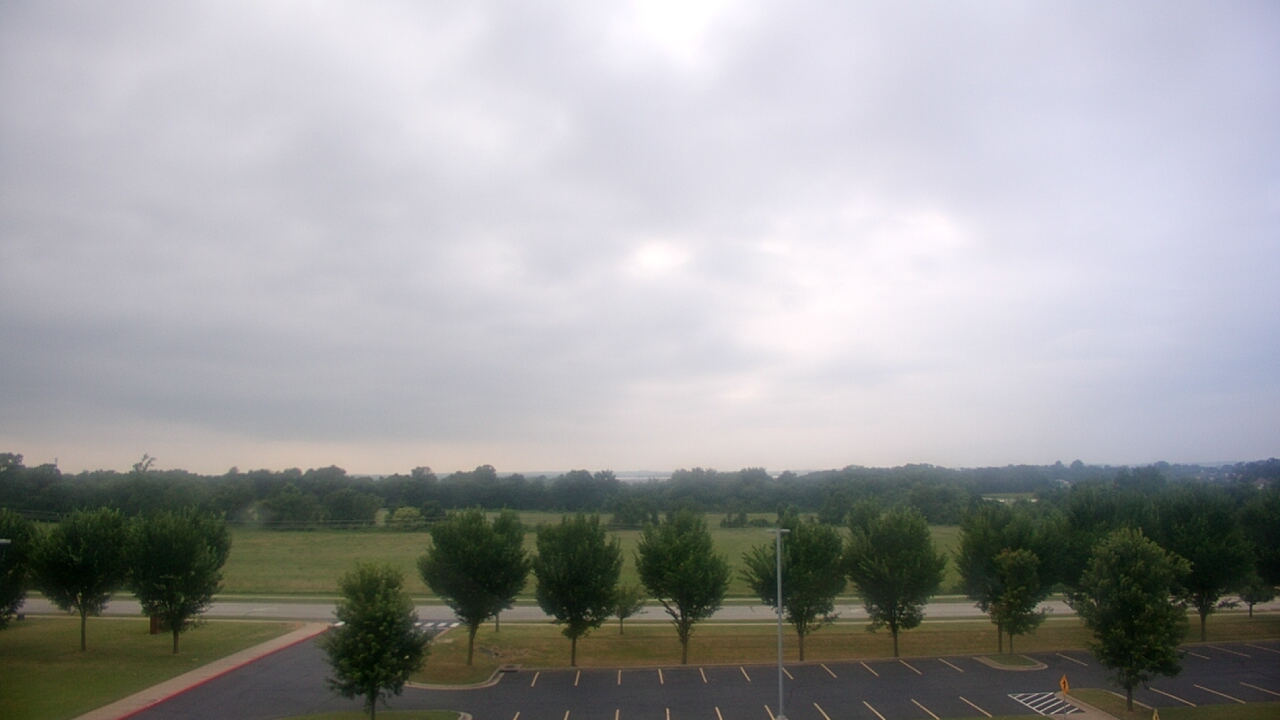 Thumbnail for current weather camera view from Fulbright JHS in Bentonville, Arkansas