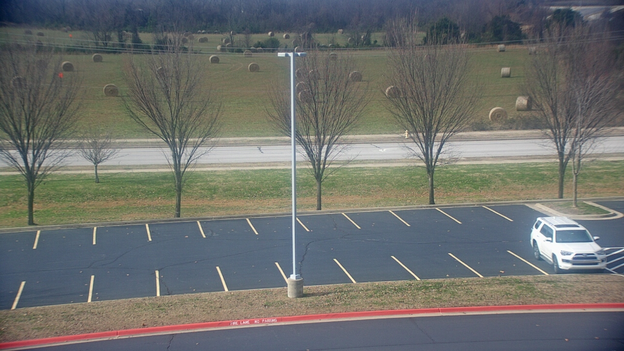 Thumbnail for current weather camera view from Fulbright JHS in Bentonville, Arkansas