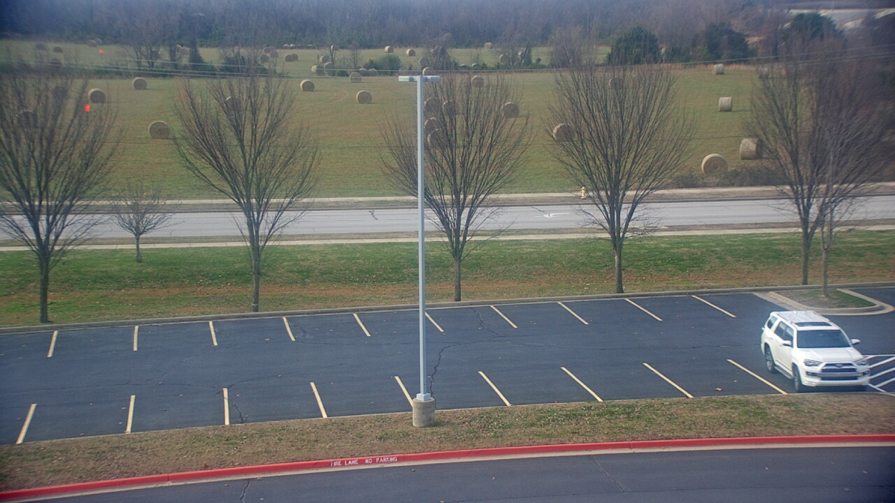 Thumbnail for current weather camera view from Fulbright JHS in Bentonville, Arkansas