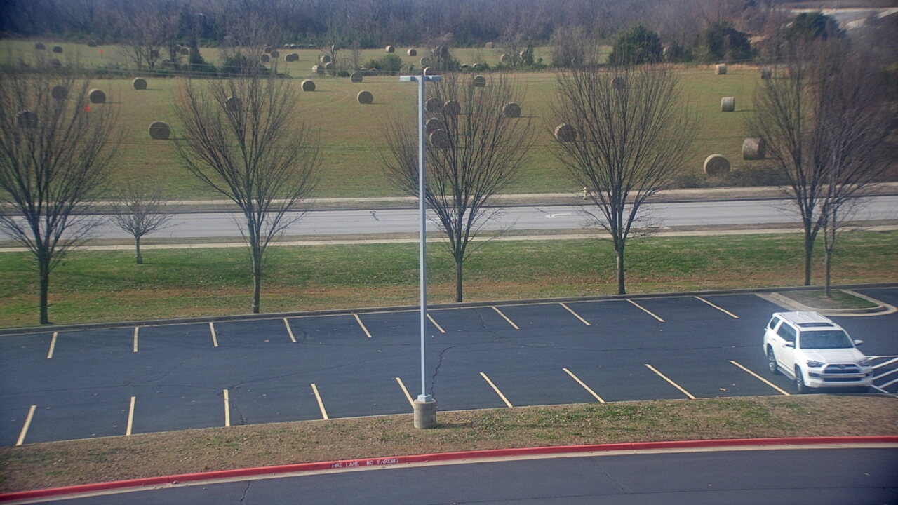 Thumbnail for current weather camera view from Fulbright JHS in Bentonville, Arkansas