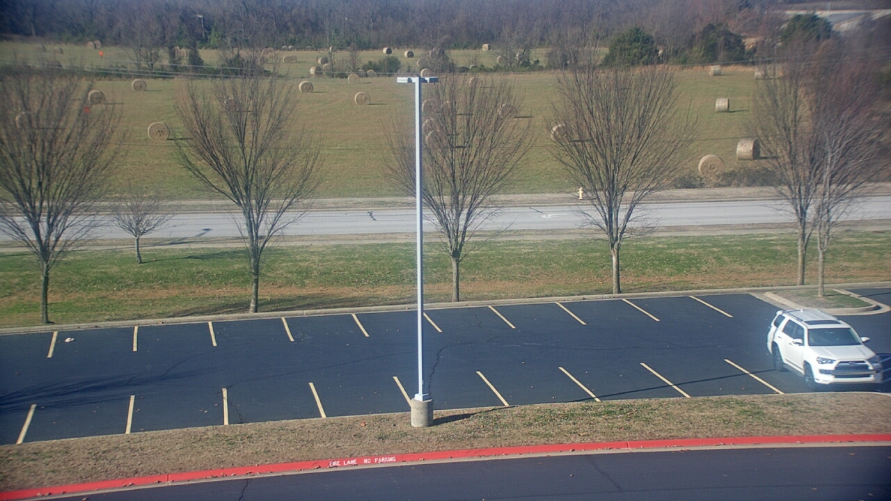 Thumbnail for current weather camera view from Fulbright JHS in Bentonville, Arkansas