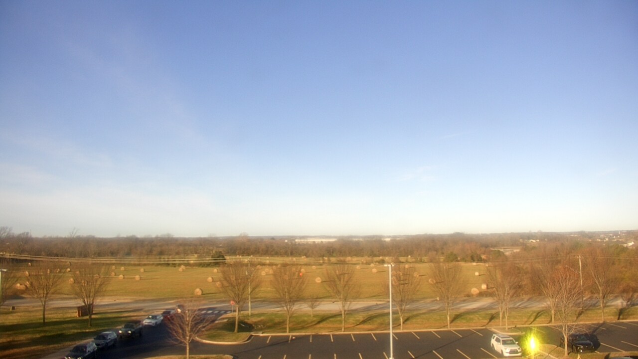 Thumbnail for current weather camera view from Fulbright JHS in Bentonville, Arkansas