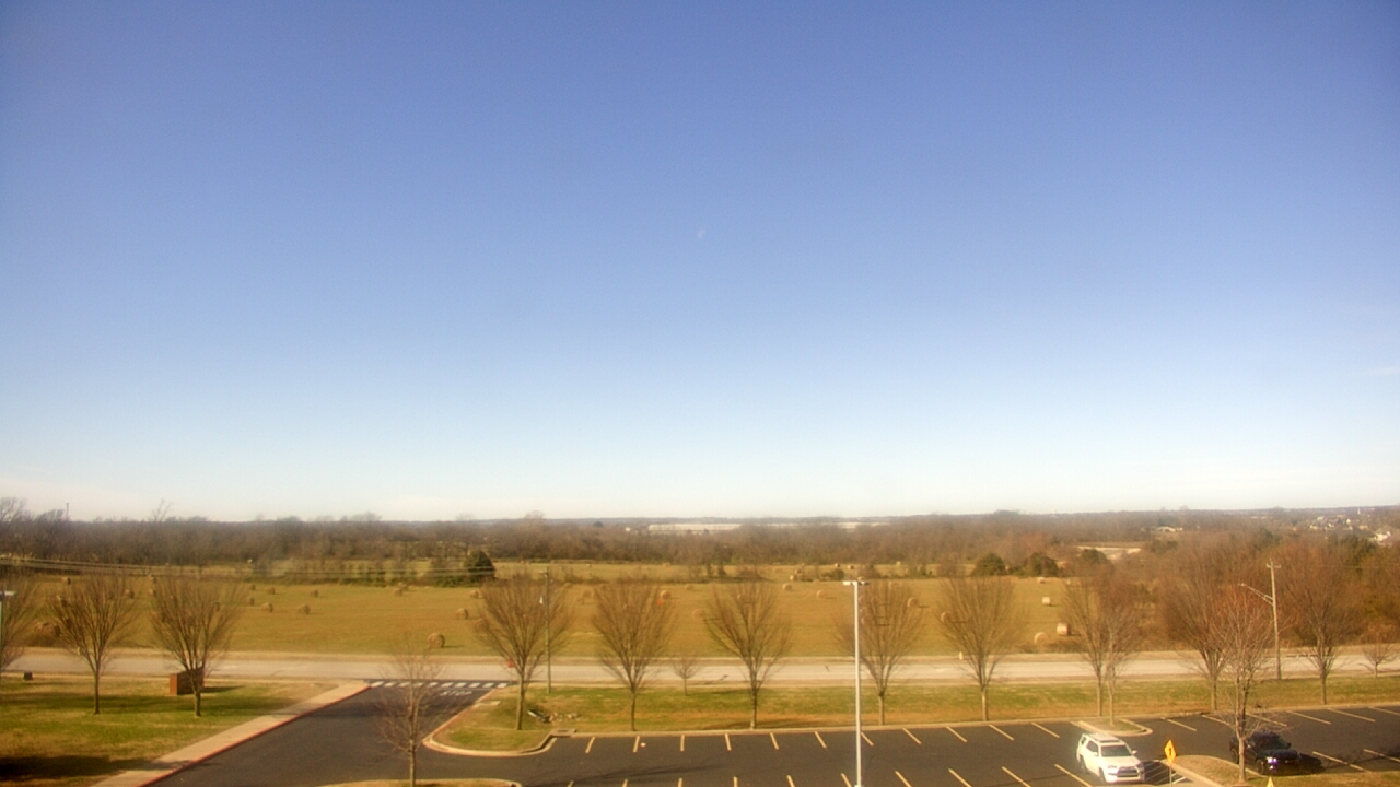 Thumbnail for current weather camera view from Fulbright JHS in Bentonville, Arkansas