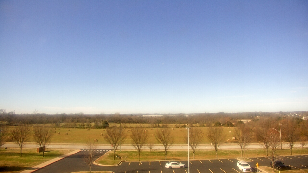 Thumbnail for current weather camera view from Fulbright JHS in Bentonville, Arkansas