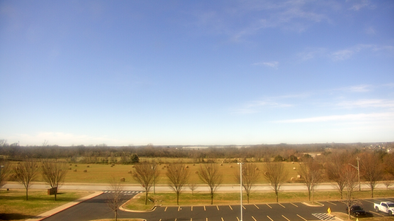 Thumbnail for current weather camera view from Fulbright JHS in Bentonville, Arkansas