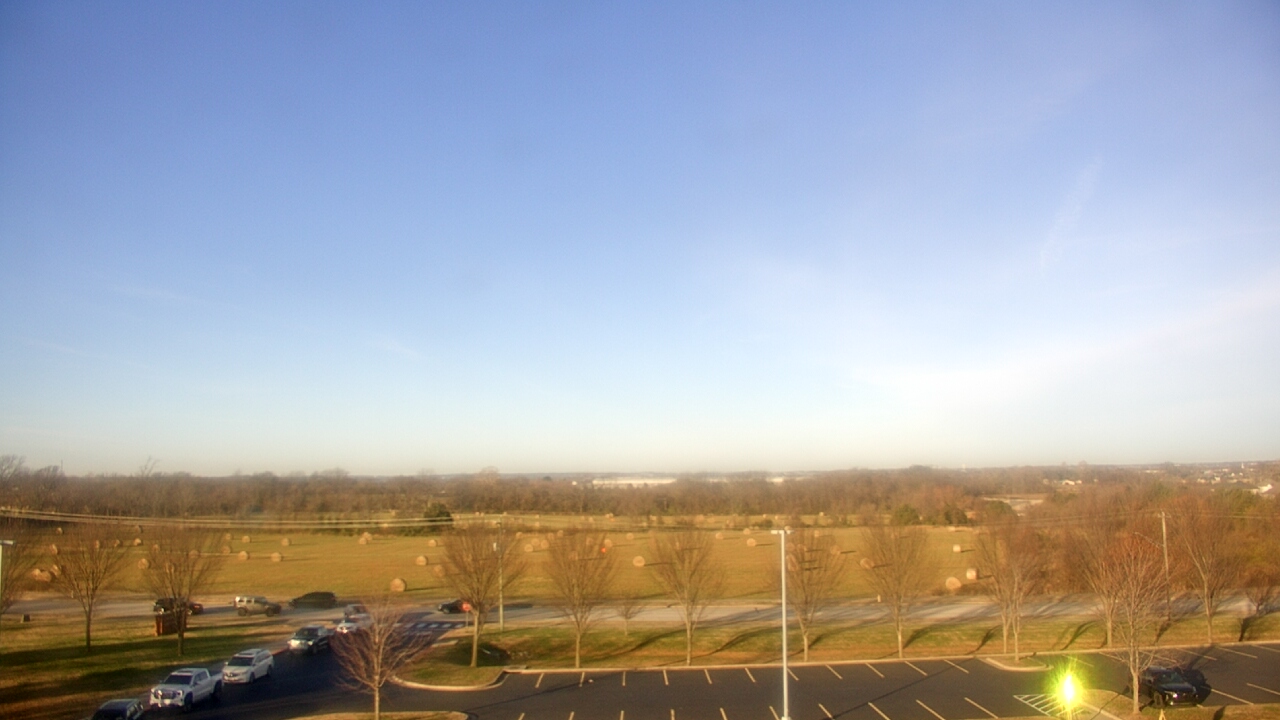 Thumbnail for current weather camera view from Fulbright JHS in Bentonville, Arkansas