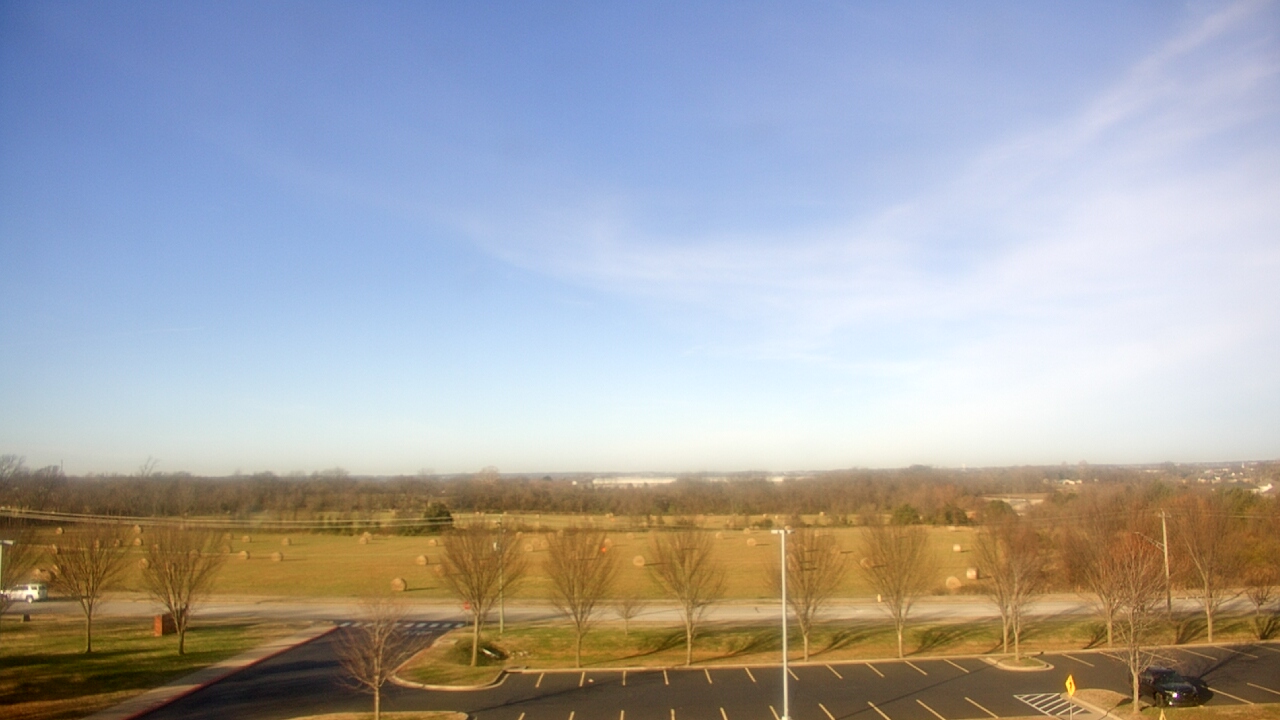 Thumbnail for current weather camera view from Fulbright JHS in Bentonville, Arkansas