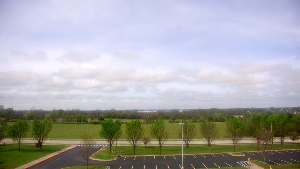 Thumbnail for current weather camera view from Fulbright JHS in Bentonville, Arkansas