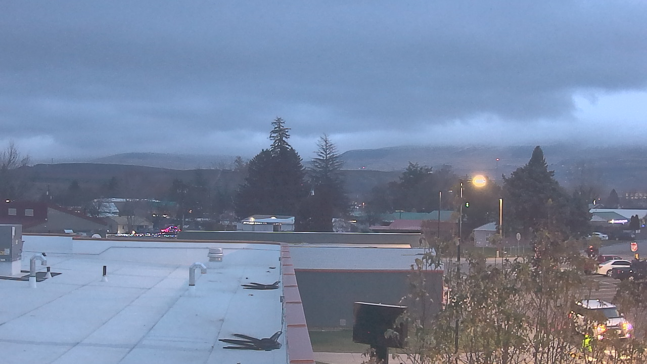 Thumbnail for current weather camera view from Bridgeport High School in Bridgeport, Washington
