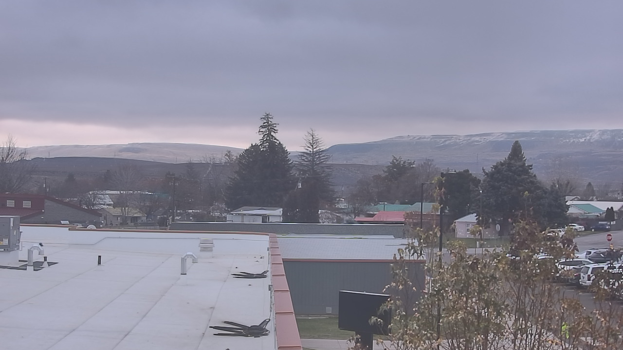Thumbnail for current weather camera view from Bridgeport High School in Bridgeport, Washington