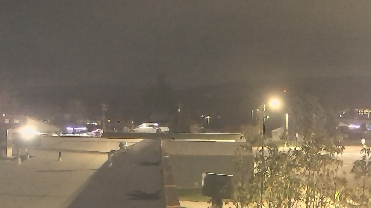 Thumbnail for current weather camera view from Bridgeport High School in Bridgeport, Washington