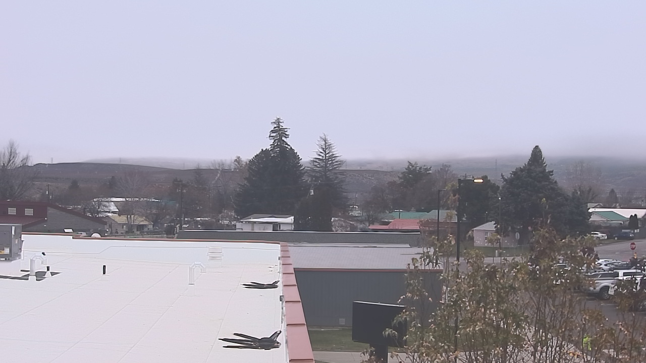 Thumbnail for current weather camera view from Bridgeport High School in Bridgeport, Washington