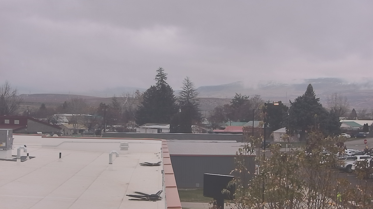 Thumbnail for current weather camera view from Bridgeport High School in Bridgeport, Washington