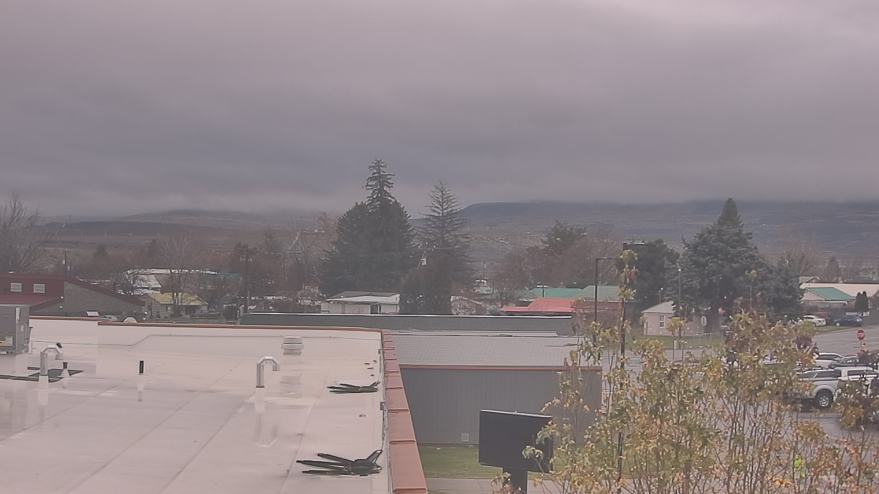 Thumbnail for current weather camera view from Bridgeport High School in Bridgeport, Washington